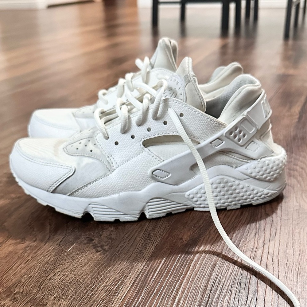 Huaraches Nike sneakers